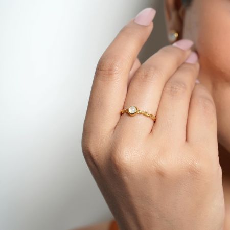Cord Skinny Rainbow Moonstone Gold Plated Silver Ring